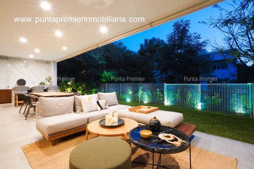 Imagen 14 de 19 de Casa De Lujo En Venta En Coto Arauca Amueblada, Zona Real, Zapopan