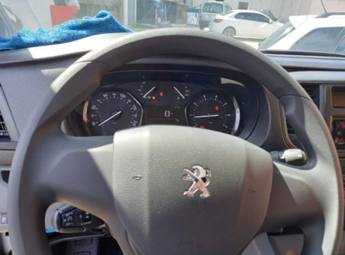 Imagen 16 de 17 de Peugeot Expert 1.6 Hdi Premium
