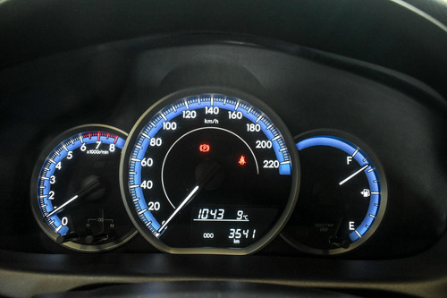 Toyota Yaris 1.5 107cv Xls Sedan