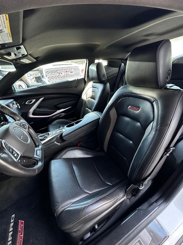 Chevrolet Camaro 6.2 Ss - V8 At