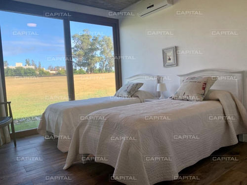 Casa En Venta Laguna Estates Barrio Privado En Manantiales Punta Del Este-ref:29009
