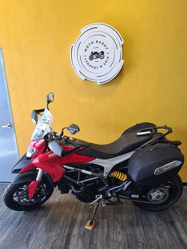 Imagen 4 de 10 de Ducati Hyperstrada