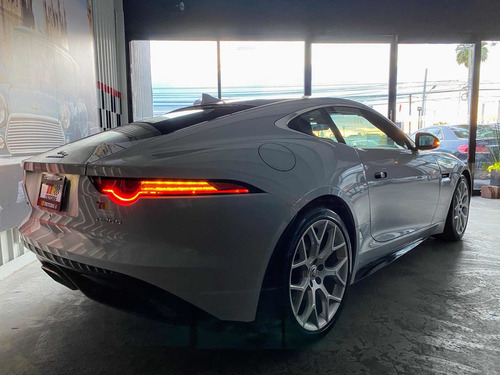 Imagen 6 de 15 de Jaguar F-type 2.0 Coupe At