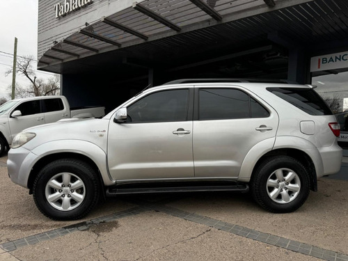Toyota SW4 3.0 I Srv C/cuero 4x4 (2009)