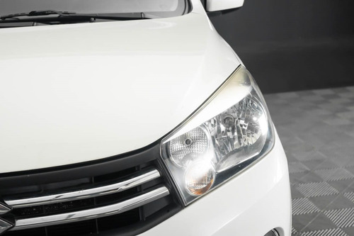 Imagen 4 de 23 de Suzuki Celerio Glx Impecable! - Motorland Permuto / Financio