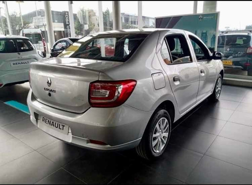 Imagen 4 de 6 de Renault Logan Las 5 Versiones