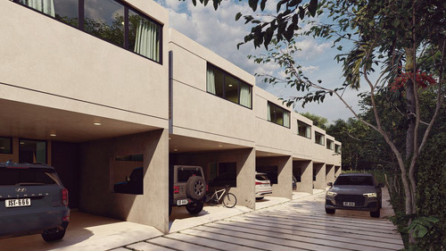 Townhouse Próximo A Estrenarse