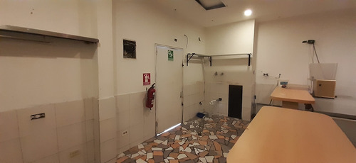 Imagen 4 de 5 de Se Vende Local Comercial 58 Mt2 C. S. Plaza La Boyera