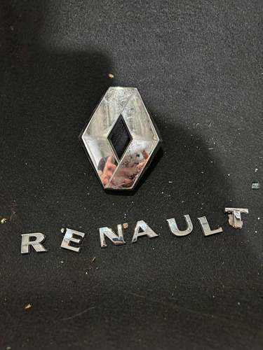 Insignia Logo Emblema Renault Fluence Original Traseros