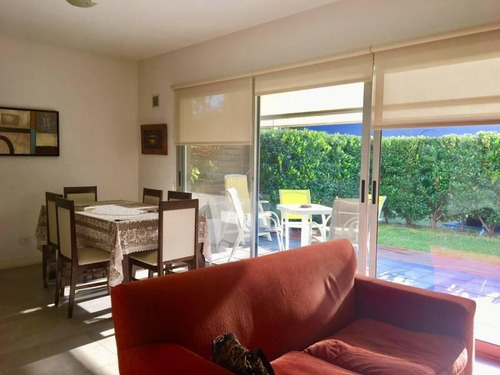 Imagen 6 de 22 de Impecable 3 Ambientes Amoblado Con Jardín