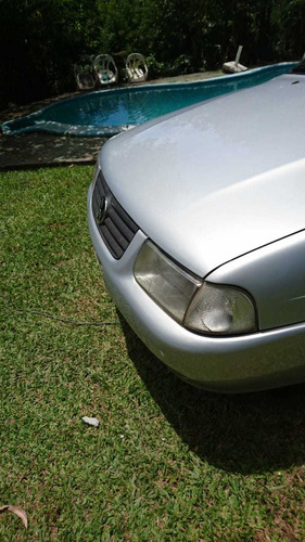 Volkswagen Santana Quantum 1.8 Completo