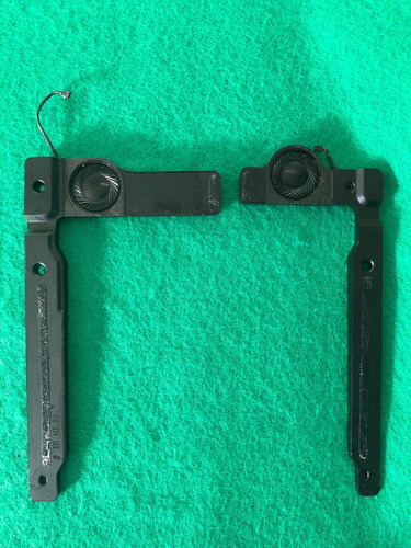 Bocinas Macbook Air 13 2011 A1369 (Usado)