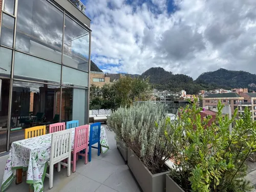 Apartamento En Arriendo/venta En Los Rosales. Cod A21714