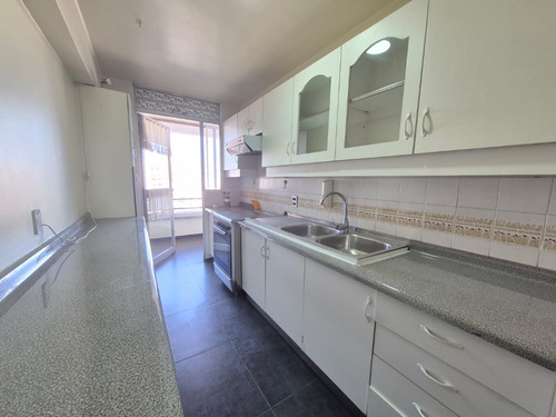 Departamento 3d/2b, Con Bodega, Metro Cristóbal Colón