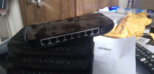 Imagem 3 de 3 de Switch Tp-link Tl-sg1008d - Defeito