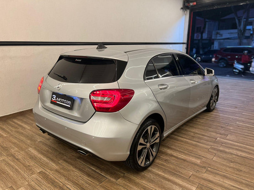 Mercedes-Benz Classe A A 200 1.6 TB 16V STYLE 156CV AUT.