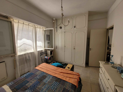 Imagen 5 de 14 de 3 Ambientes En Venta, Hiper Luminoso! Flores