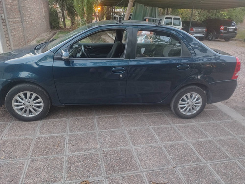Imagen 4 de 4 de Toyota Etios 2014 1.5 Xls