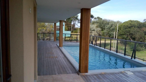 Imagen 12 de 28 de Casa Frente Al Mar En Solís