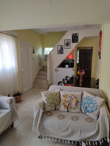 Dos Casas En Ventas 2 Dormitorios En La Blanqueada