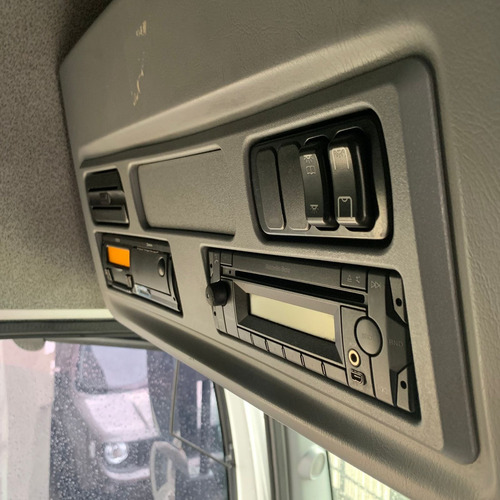 Mb Axor 2041 Ano 2021 Toco 4x2 Cabinado Único Dono Financia