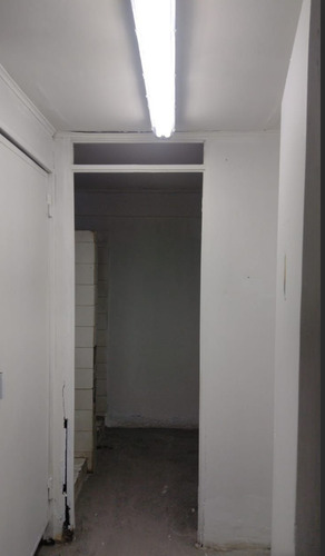 Excelente Ubicación, Arriendo Espectacular Local Comercial.