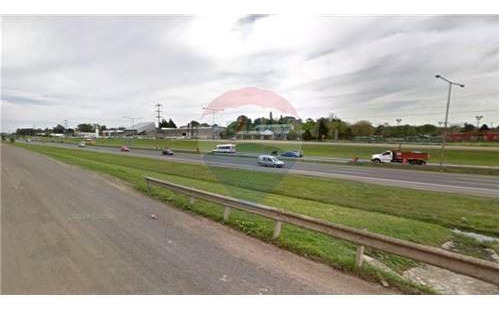 Venta 1 Ha. En Panamericana Pilar. Acepta Permuta