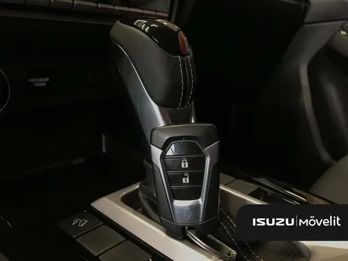 Isuzu Pickup Adventure