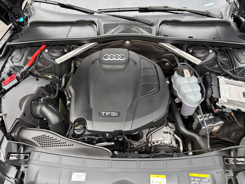 Audi A5 Select, Híbrido 2.0, Color Gris Obscuro