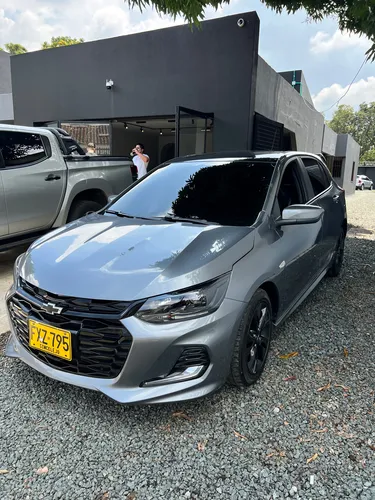 Chevrolet Onix 1.0T Rs Mt