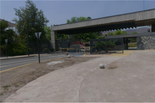 Terreno En Condominio La Reserva De Chicureo