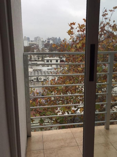 Venta De Apartamento 2 Dormitorios Con Terraza En Tres Cruces