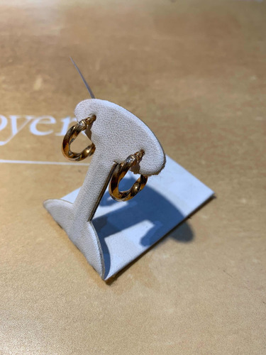 Par De Aros Criollos En Oro 10 Klt, 1,5 Cm Torneados. Tuset