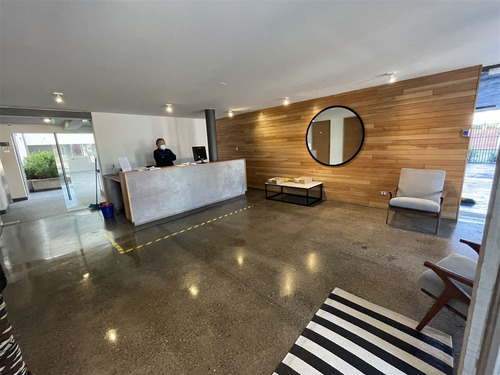 Departamento En Venta De 2 Dorm. En Ñuñoa
