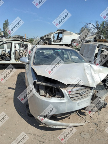 Imagen 5 de 6 de Hyundai Elantra 2010 En Desarme