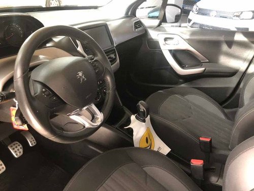 Peugeot 208 Allure Con Navegador