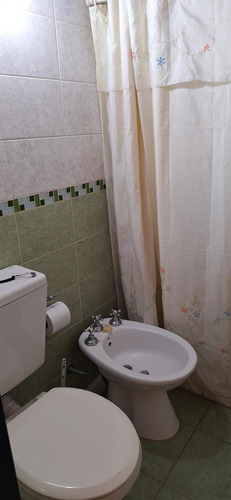 Casa En Alquiler Zona Residencial / A Mts Acceso Oeste Moreno
