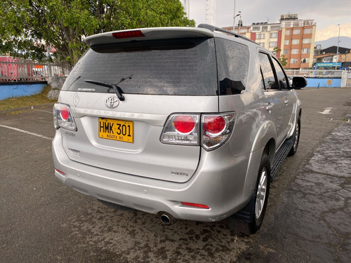 Toyota Fortuner 2.7l 4x2