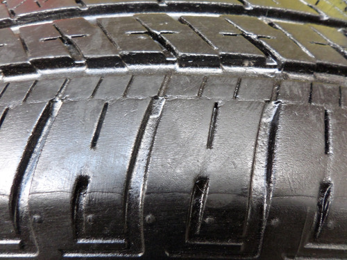 Llanta 225/55r19 Bridgestone Ecopia H/l 422 Plus 99 H Mf187 Y (Usado)