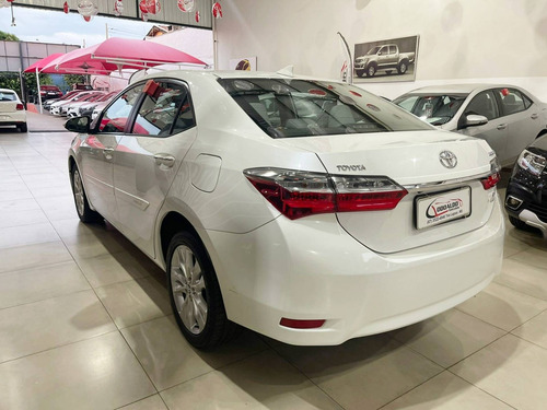 Imagem 4 de 8 de Toyota Corolla 2.0 Xei 16v Flex 4p Automático