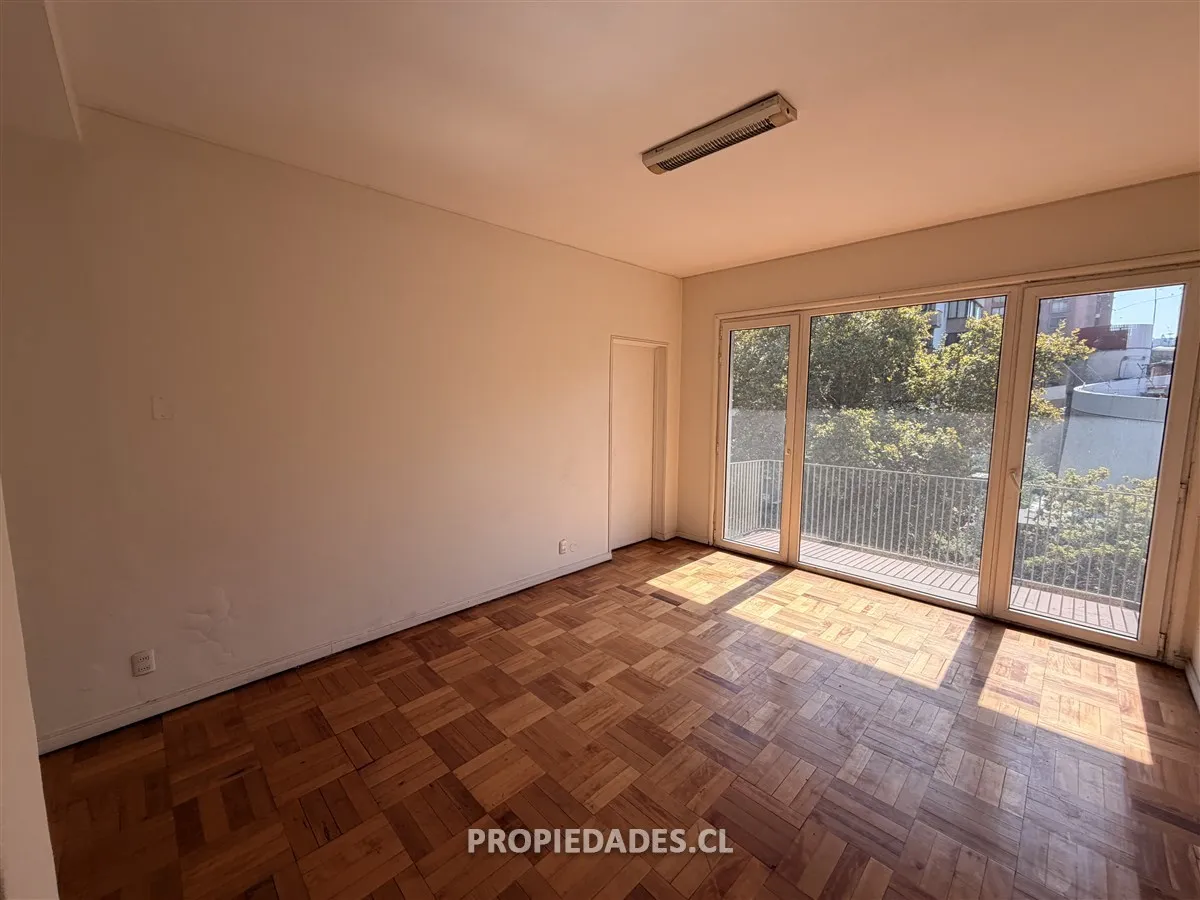 Imagen 2 de 12 de Departamento En Venta De 2 Dorm. En Providencia