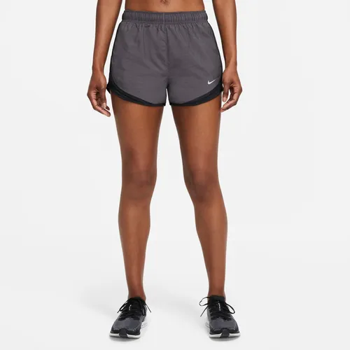 Nike tempo 3 2024 running shorts
