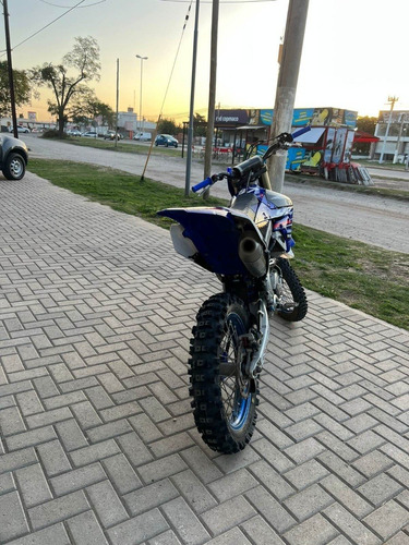 Imagen 4 de 13 de Yamaha Yzf 250x