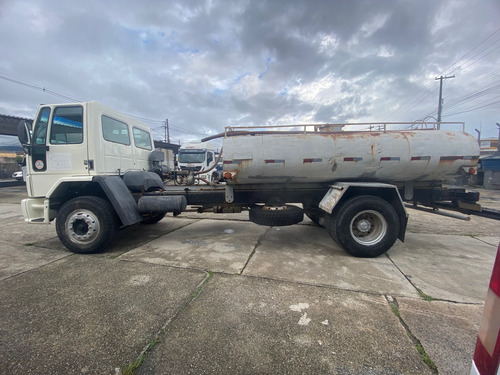 Ford Cargo 1717e Tanque Pipa 6000l