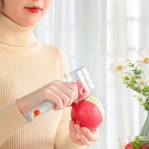 Imagen 4 de 5 de Pelador De Vegetales Con Recipiente, Acero Inoxidable