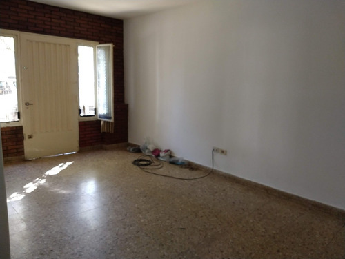 Imagen 2 de 19 de Ph De 3 Ambientes Muy Buen Estado Zona Don Bosco Ramos Mejía