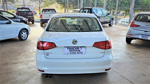 Imagem 5 de 11 de Volkswagen Jetta 2.0 Tsi Highline 211cv Gasolina 4p