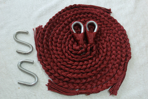 Soga Cuerda Para Hamaca Incluye Par De S Metalica Negra Color Vino Color