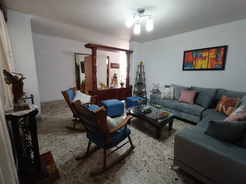 Imagen 7 de 27 de Se Vende Casa Comercial Y Familiar En El Sector De Villa Nueva