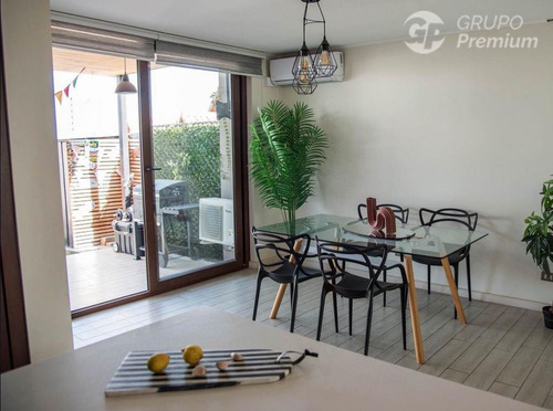 Townhouse 3d+3b+2 Estacionamiento. Patio